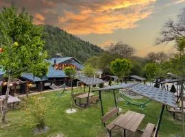Abant Zümrüt Dağ Evi