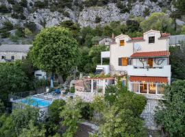 Holiday Home Monti Mare, hotel u Lokvi Rogoznici