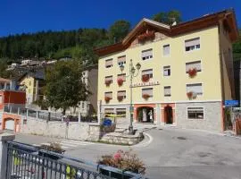 Albergo Ristorante "Al Sole"