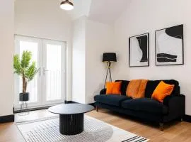 The Berriman Collection Stylish Apartment Sleeps 3