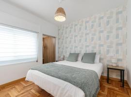 Mahalo Home, hotel in Porriño