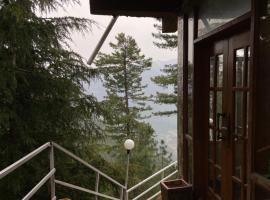 Sikandar Bagh Cottages, cabana o cottage a Nathia Gali