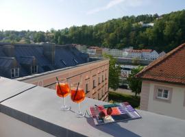 Penthouse - Zentral und Genial, Hotel in Passau