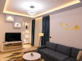 Sarande Luxury Central apartment Reni Risi