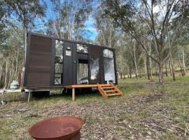 Wollemi Tiny House, tiny house in Broke