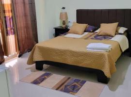 K7 Hotel and Lounch，San Juan de la Maguana的飯店