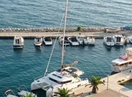 Apartmani IVO Živogošće，位于伊格拉恩的酒店