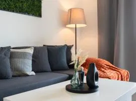 Loomená Apartments - Free Garage
