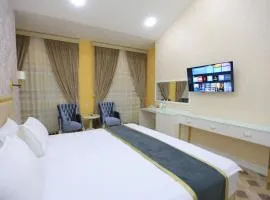 AYNIY Hotel