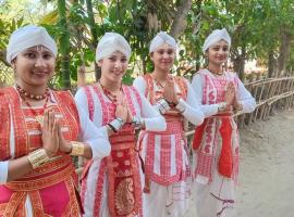 Jyoti Family Lodge & bamboo garden, hotel en Majuli