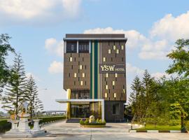 YSW Hotel Lopburi, hotel en Ban Khok Krathiam