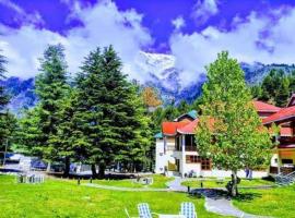 Edge Luxury Resorts, hotel en Naran