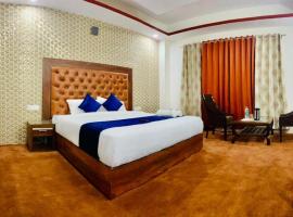 Hotel Radian regency - Top Rated Property near KUFRI, hotell i Shimla