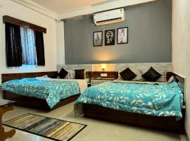 Hotel Amrat Villa, hotel with parking in Indore