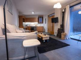 Balou Pet-friendly Lodge Orma, chal&eacute; alpino em Orma