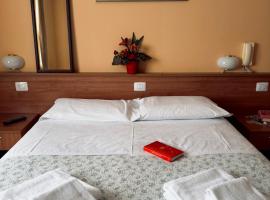 Albergo Trattoria AL TAJ, hotel em Sevegliano