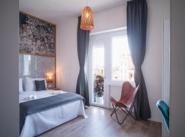 New Elegance Suites Guesthouse, hotel en Oristano