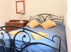 Charming 1 bedroom self-contained flat., hotel econômico em Wellington