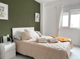 Habitación De Matrimonio, hotel in Cádiz