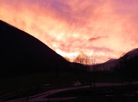 Sončni zahod, hotel v destinaci Kobarid