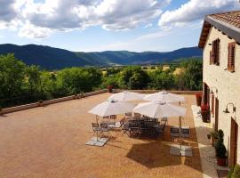 Agriturismo Casale Tozzetti: Norcia'da bir çiftlik evi