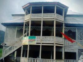 Popeyes Guest House, hotel v destinaci Arangkēl