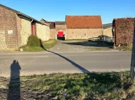 Chambre meublée ferme D’Herlaimont