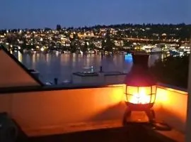 4 Story Lakeside Home In Heart of Lake Union - Queen Anne Neighborhood