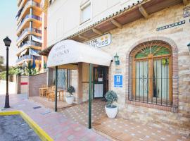 Hostal Los Corchos, gjestgiveri i Fuengirola