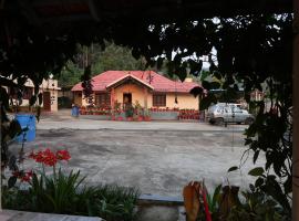 Tottilu Homestay, hotel v destinaci Avathi