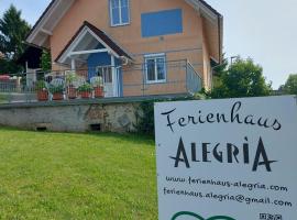 Ferienhaus Alegria, rumah percutian di Tieschen