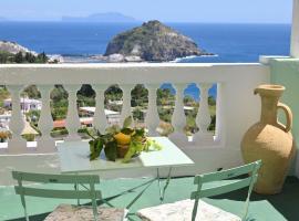 Villa Eleonora, un angolo di Paradiso ad Ischia, hotel a Ischia