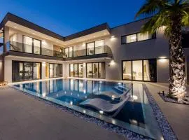 Luxury Villa My Wish with Pool