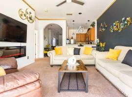 Deluxe Condo at Bahama Bay Resort, serviced apartment in Kissimmee
