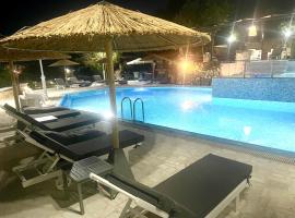 Villas Vista Del Mar, hotel with parking in Kissamos