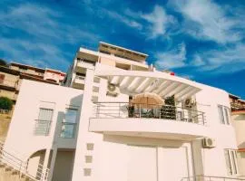 Belga Apartments
