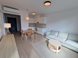 Eurovea Riverside with parking, hôtel à Ovsište