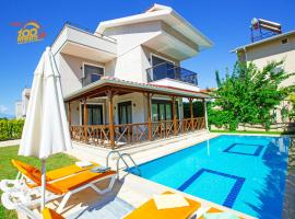 Paradise Town Villa Lisa 100 MBPS free wifi, hotel with jacuzzis in Belek