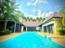 Villa 7 bedrooms, holiday home in Ban Mai Chalae