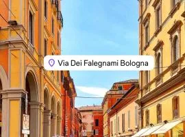 BolognaBySide-DE FALEGNAMI