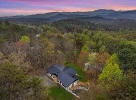 Bluff Mountain Bungalow home