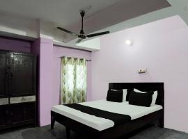SPOT ON MR Guest House, hotell sihtkohas Rudrapur