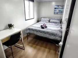 Tiny Home Sunset Boulevard