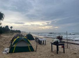 LakeSide Camping Yala, hotel v destinaci Tissamaharama