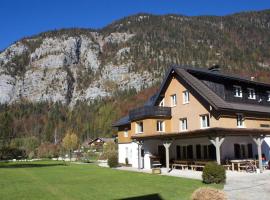 at Lake Hallstatt, Hotel in Obertraun