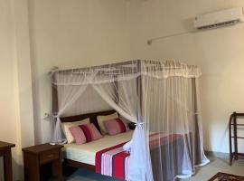TEMBO Luxury Suites, Ferienunterkunft in Nochchiyagama