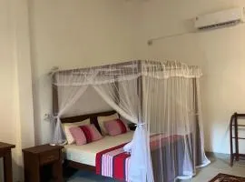 TEMBO Luxury Suites