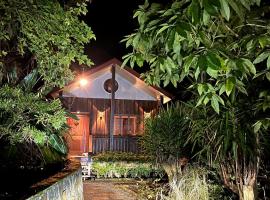 Cottage In The Woods - Formerly King Ludwigs Cottage – hotel w mieście Maleny
