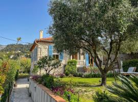 La Thébaïde, Bed & Breakfast in Grasse