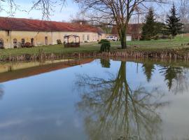 Au Repos du Lézard, chambre d'hôtes chez l'habitant，德爾塔的便宜飯店